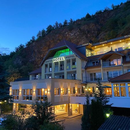Gartenhotel & Weingut Pfeffel Dürnstein Esterno foto