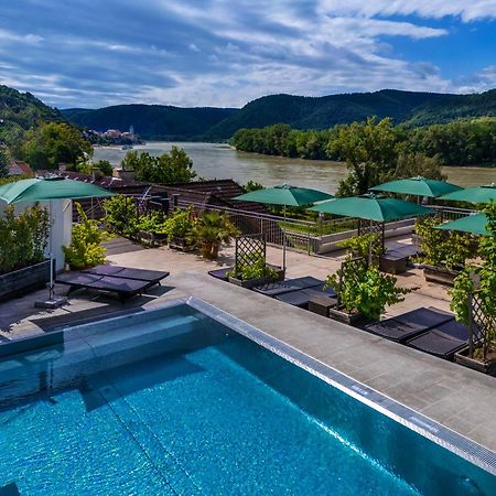 Gartenhotel & Weingut Pfeffel Dürnstein Esterno foto